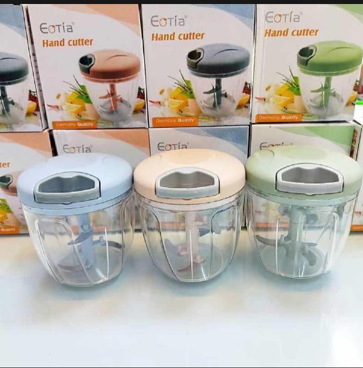Hand Pull Manual Food Chopper – Compact & Easy-to-Use Kitchen Tool